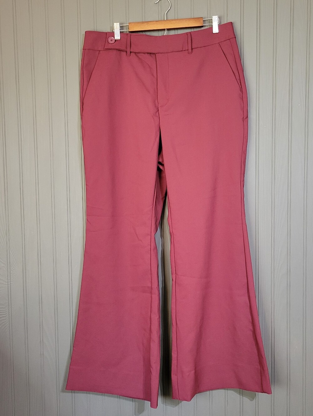 NWT Studio By Torrid Trouser Pants Flare Leg Stretch Burgundy Women's Plus 14R